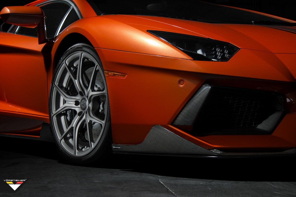 Lamborghini Aventador-V LP-740