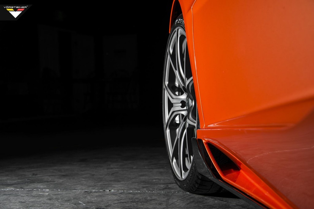 Lamborghini Aventador-V LP-740