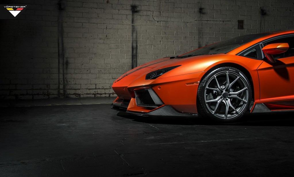 Lamborghini Aventador-V LP-740