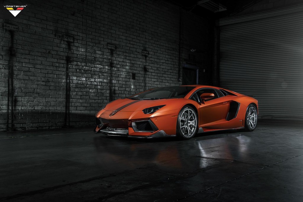 Lamborghini Aventador-V LP-740