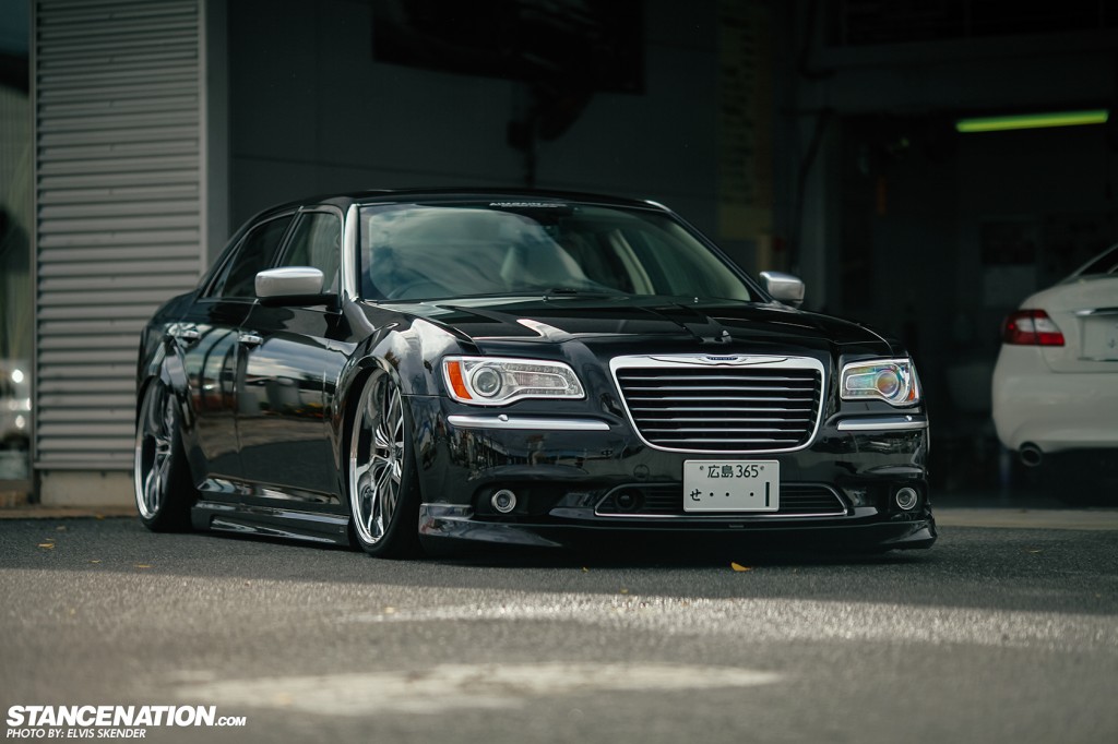 Aimgain Chrysler 300C VIP Style