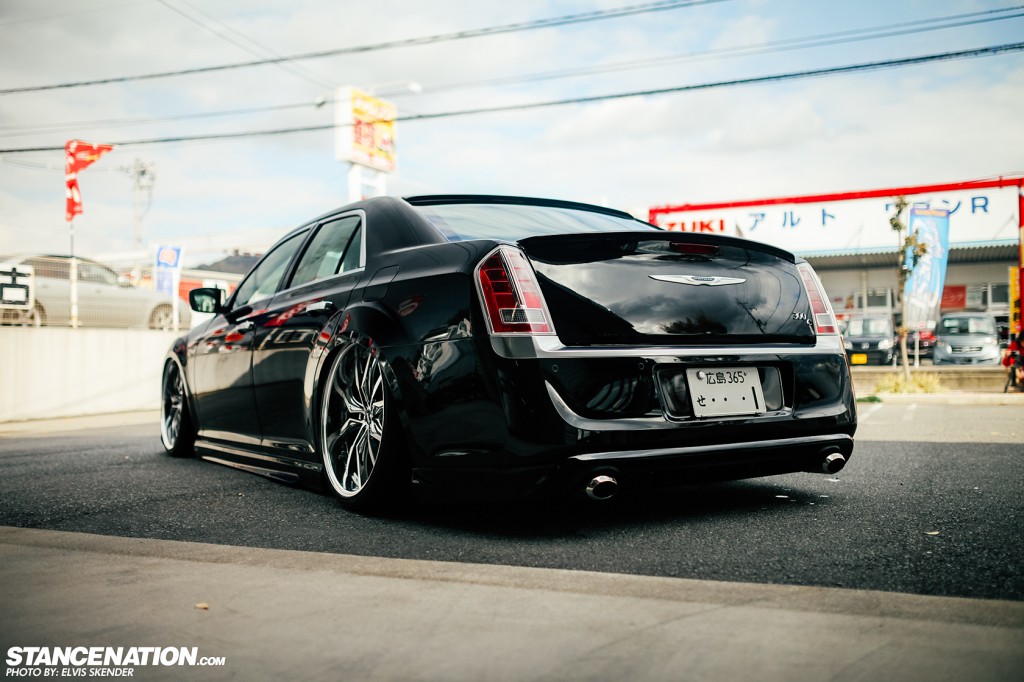 Aimgain Chrysler 300C VIP Style